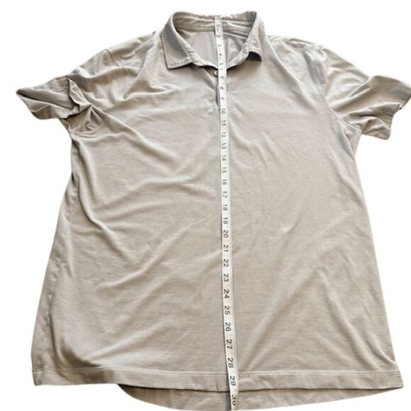 Lululemon Men's Short Sleeve Polo Shirt Gray Size Medium - Picture 4 of 7